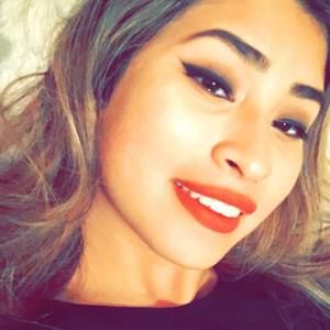 Meet your Posher, Carla